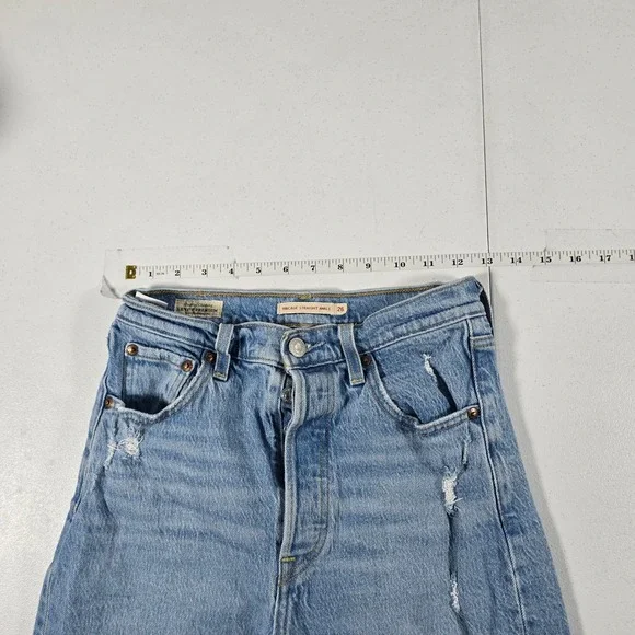 Levis Premium Ribcage Straight Ankle Jeans Womens 26 Light Wash Distressed 72693 - Picture 3 of 12